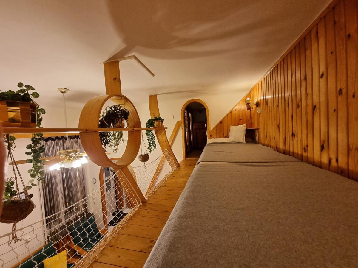 Little Cozy Apartman Mişcolţ Exterior foto