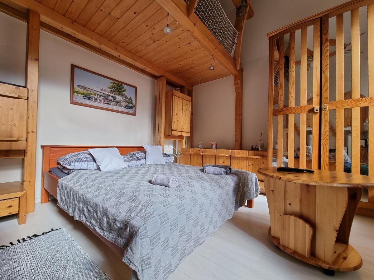 Little Cozy Apartman Mişcolţ Exterior foto